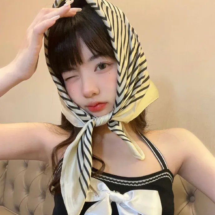 带摄影机的陌生人